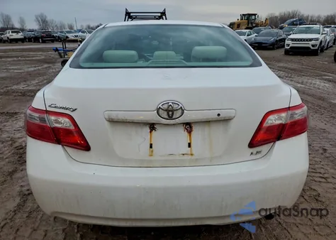 2008 Toyota Camry Ce z USA, uszkodzony, nr VIN 4T1BE46K18U788877